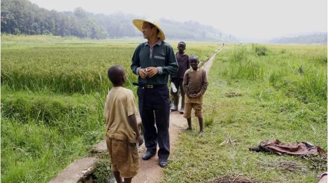 卢旺达是一个怎样的国家？仿中国仿出了非洲“王炸”！