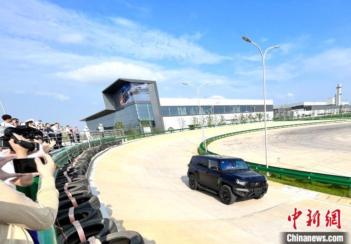 （高质量发展调研行）中国车谷“二次创业”竞速汽车产业新赛道