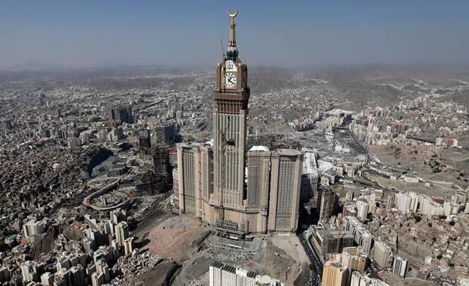 世界上最高的十栋摩天大楼（中国有哪些摩天大楼）