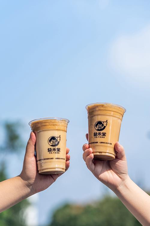 深耕咖啡11年，销售额增长61%，益禾堂推9.9元新品咖云