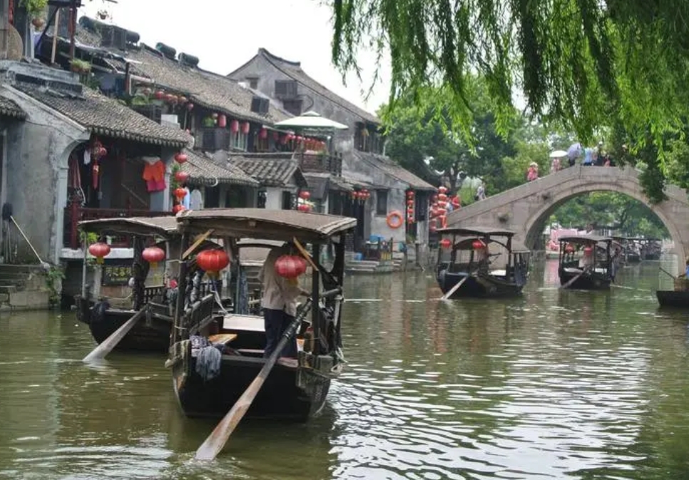 古镇旅游景点排名前十 中国十大古镇是哪些古镇