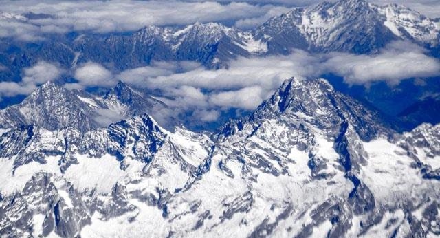 世界上最长的山脉是什么（世界十大最长山脉排名）
