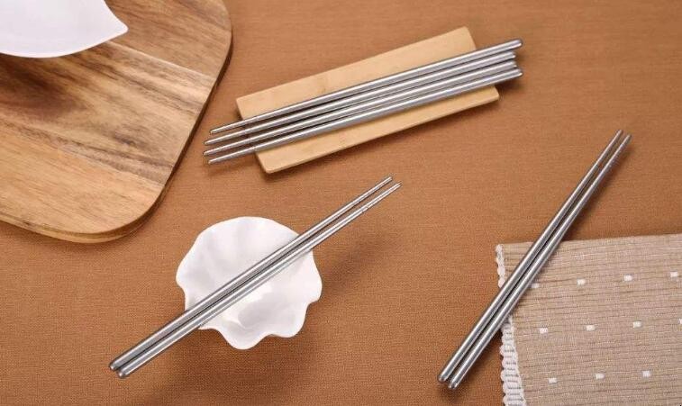 各个材质的筷子都有什么特点 筷子材质优缺点